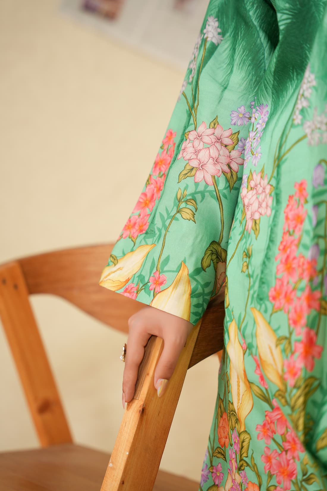 Floral & Breeze